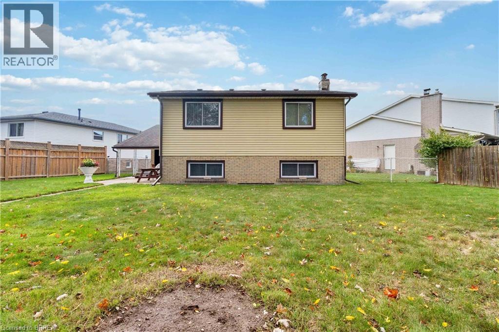 11 SIGURD JENSEN Court, Brantford, Ontario, N3R6Y8 — Photo 44