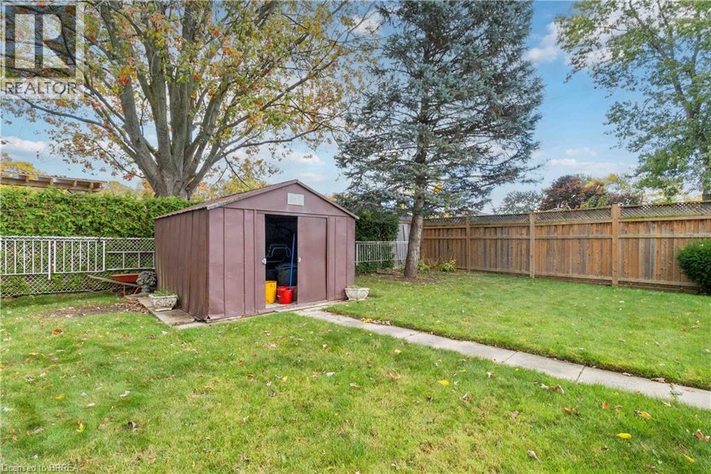 11 SIGURD JENSEN Court, Brantford, Ontario, N3R6Y8 — Photo 45