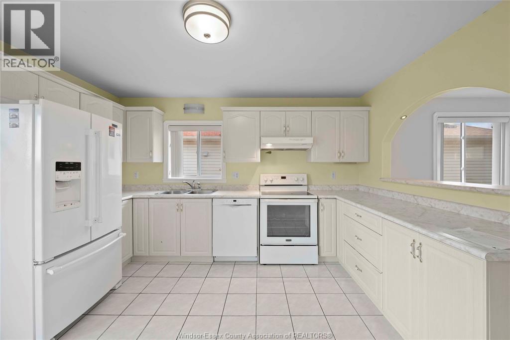 2336 Radcliff AVENUE, Windsor, Ontario, N8P1V5 — Photo 17