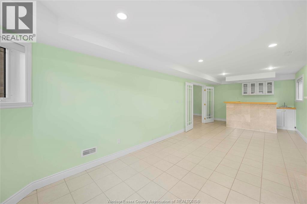 2336 Radcliff AVENUE, Windsor, Ontario, N8P1V5 — Photo 29