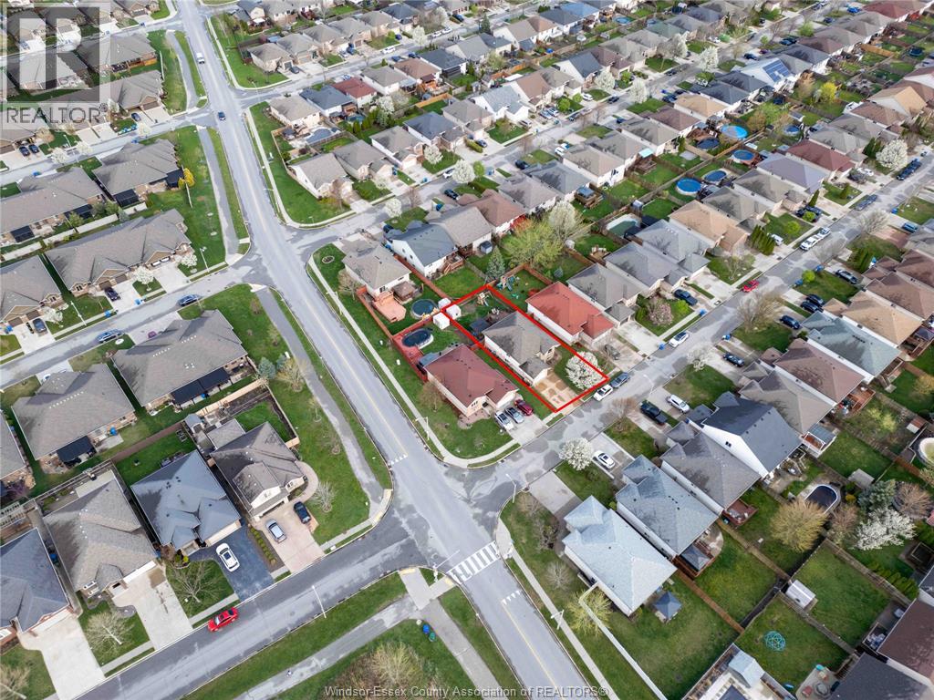 2336 Radcliff AVENUE, Windsor, Ontario, N8P1V5 — Photo 4