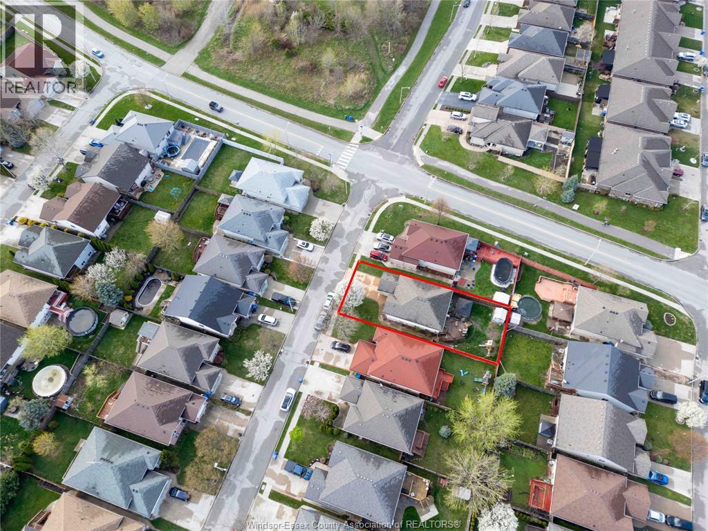 2336 Radcliff AVENUE, Windsor, Ontario, N8P1V5 — Photo 5