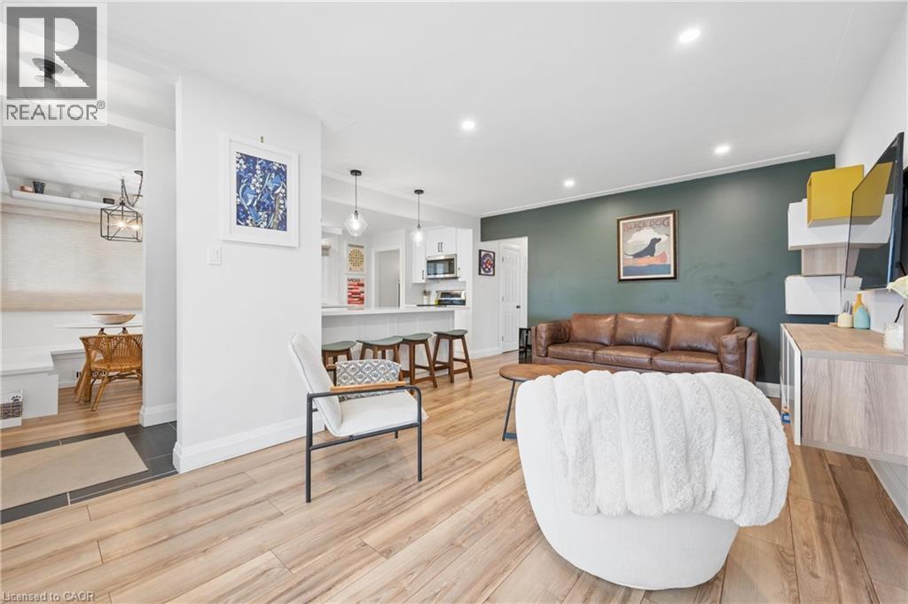 14 LINTON Place, Kitchener, Ontario, N2B2J9 — Photo 10