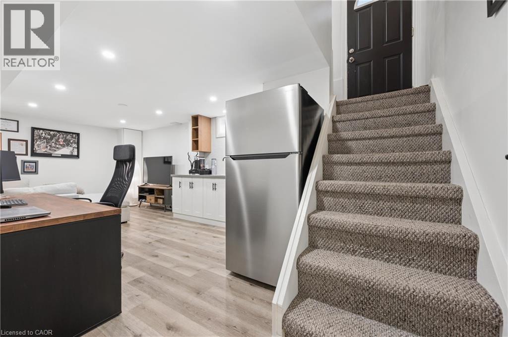 14 LINTON Place, Kitchener, Ontario, N2B2J9 — Photo 23