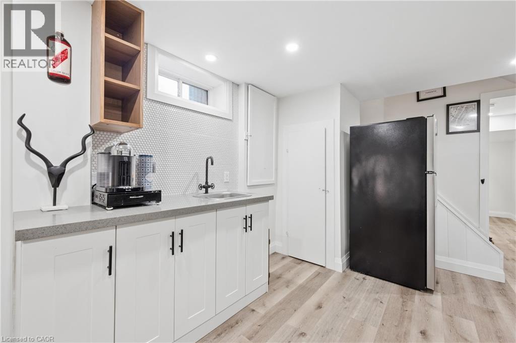 14 LINTON Place, Kitchener, Ontario, N2B2J9 — Photo 26