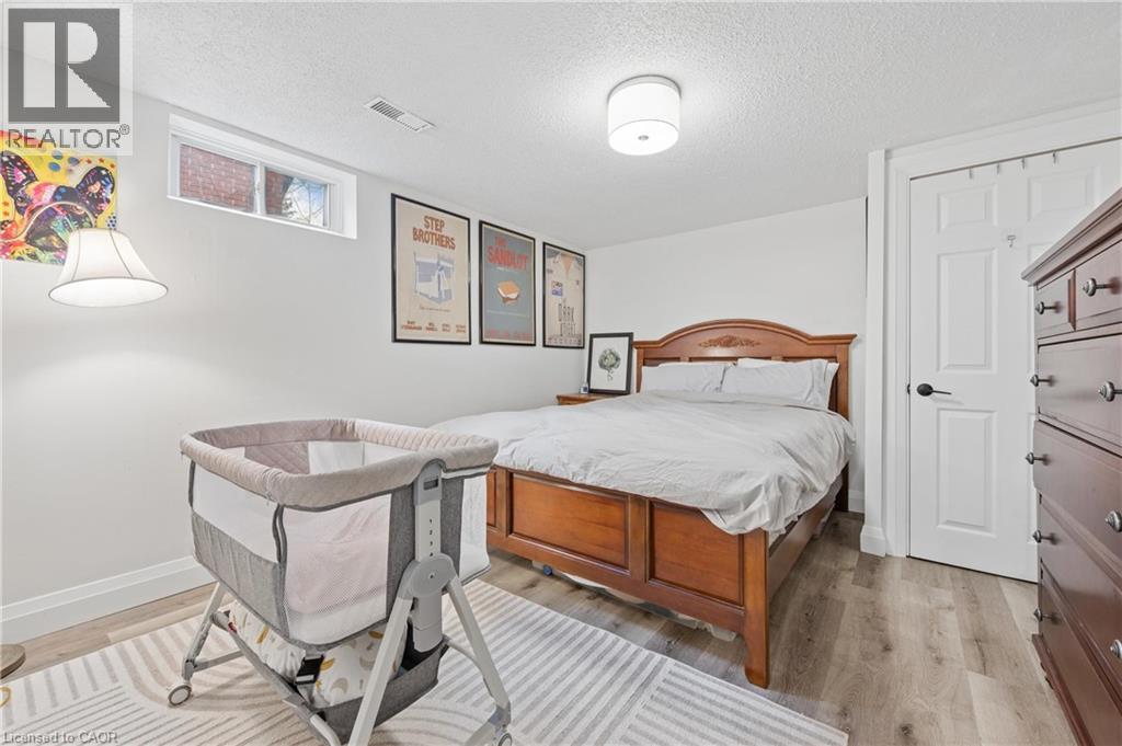 14 LINTON Place, Kitchener, Ontario, N2B2J9 — Photo 29