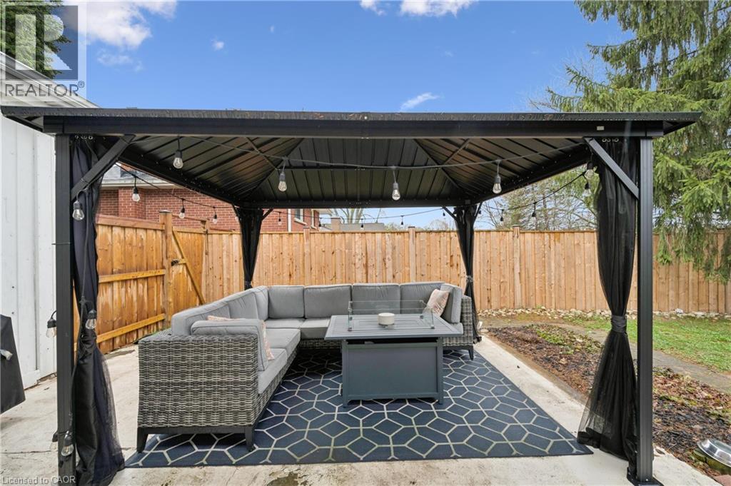 14 LINTON Place, Kitchener, Ontario, N2B2J9 — Photo 39