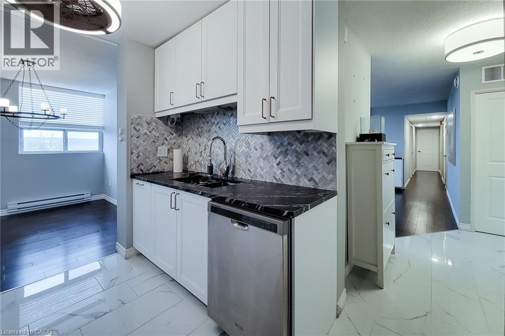 700 DYNES Road Unit# 712, Burlington, Ontario, L7N3M2 — Photo 20