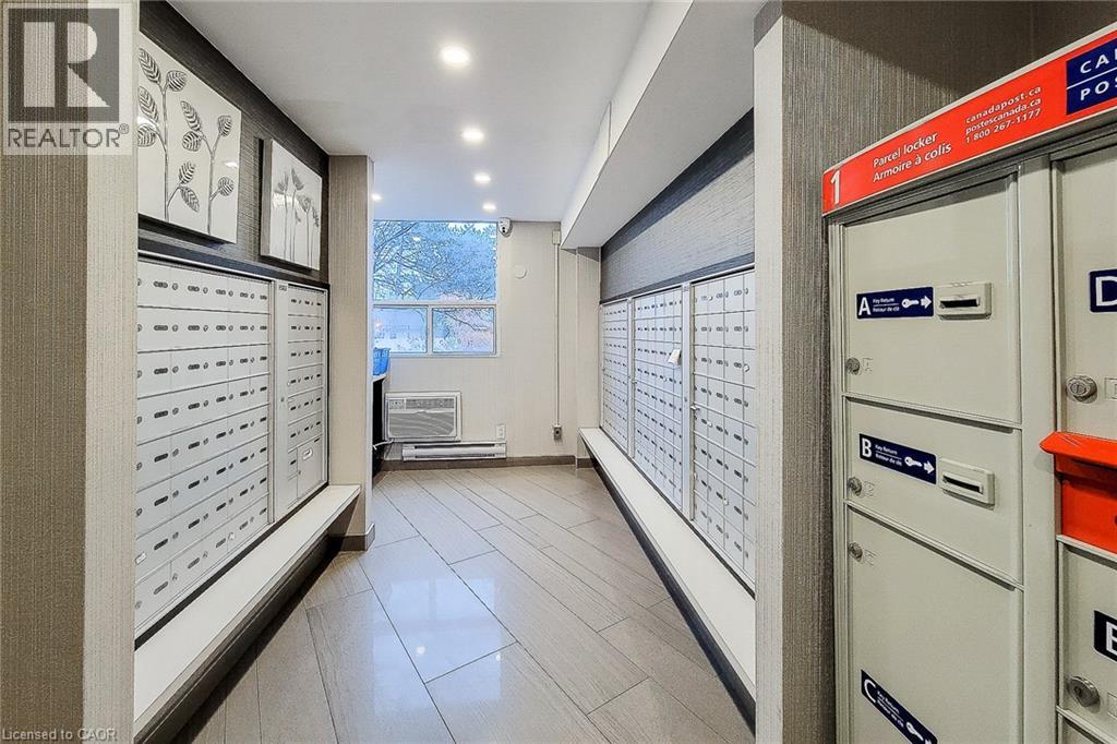 700 DYNES Road Unit# 712, Burlington, Ontario, L7N3M2 — Photo 5