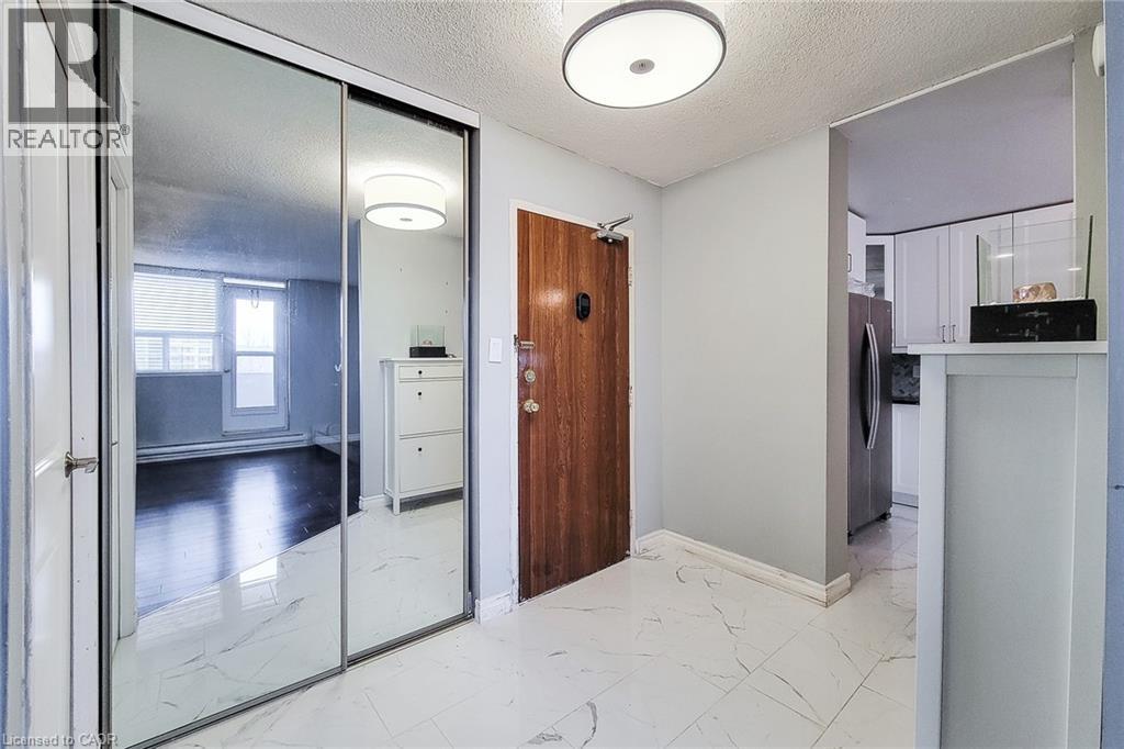 700 DYNES Road Unit# 712, Burlington, Ontario, L7N3M2 — Photo 8