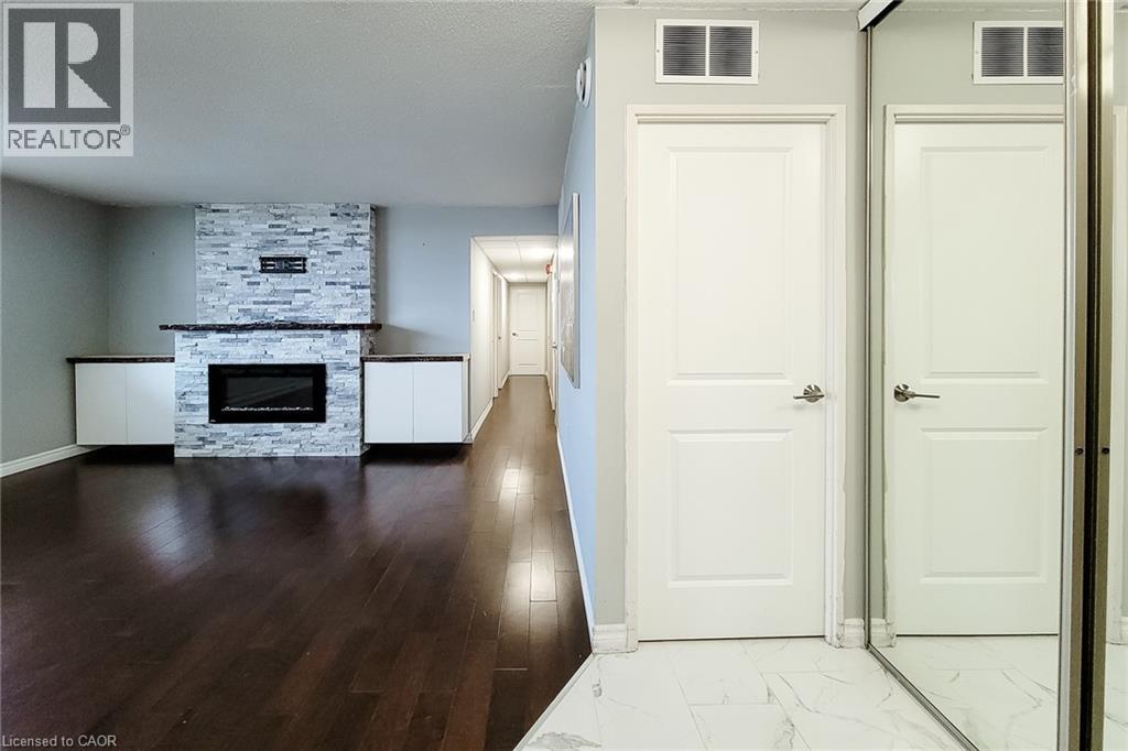 700 DYNES Road Unit# 712, Burlington, Ontario, L7N3M2 — Photo 9