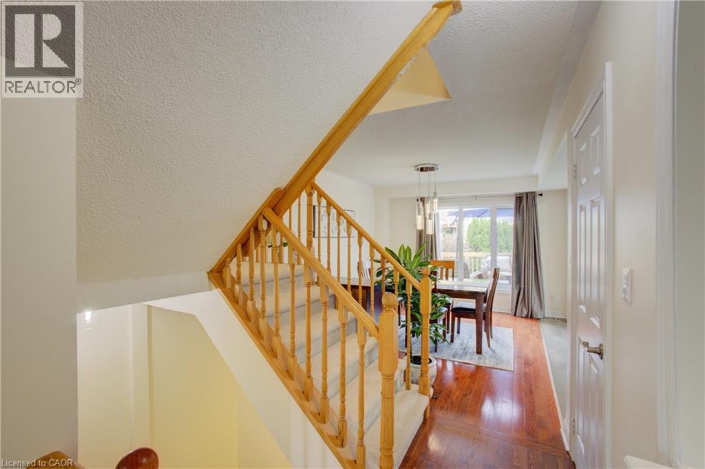 32 MCCLURE Court, Georgetown, Ontario, L7G5X6 — Photo 13