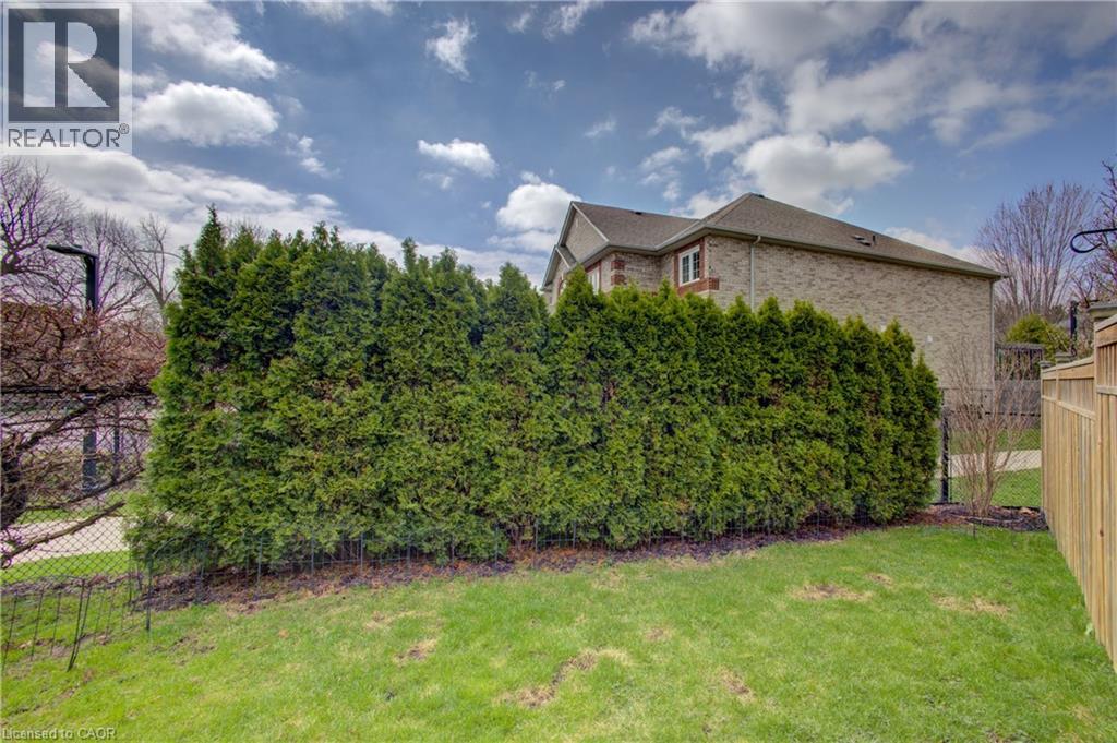 32 MCCLURE Court, Georgetown, Ontario, L7G5X6 — Photo 43