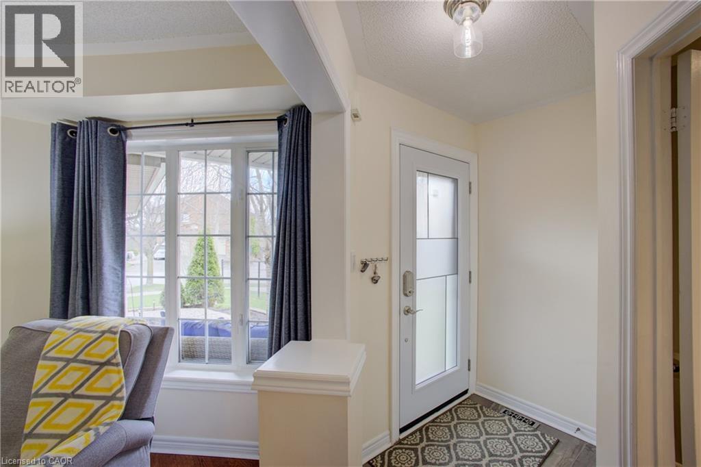 32 MCCLURE Court, Georgetown, Ontario, L7G5X6 — Photo 7