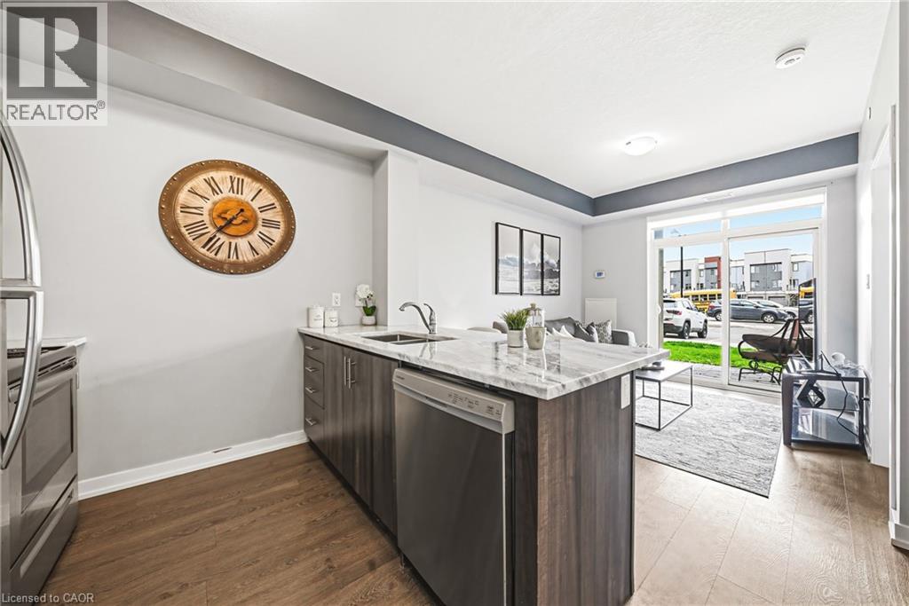 125 SHOREVIEW Place Unit# 134, Hamilton, Ontario, L8E0K3 — Photo 2