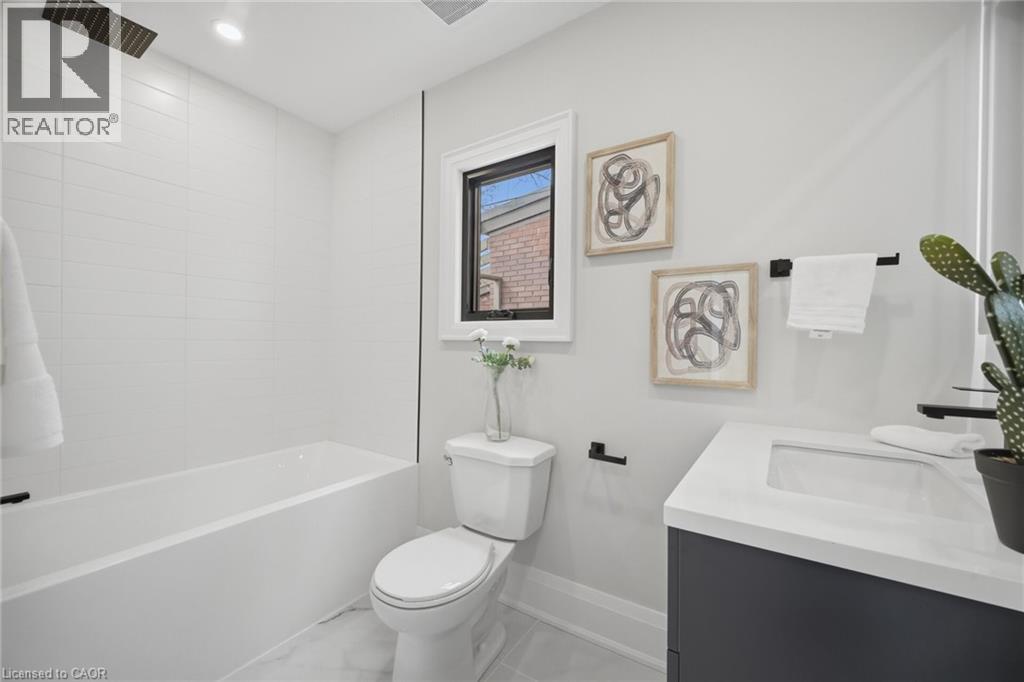 241 MARIA Street, Toronto, Ontario, M6P1W6 — Photo 11