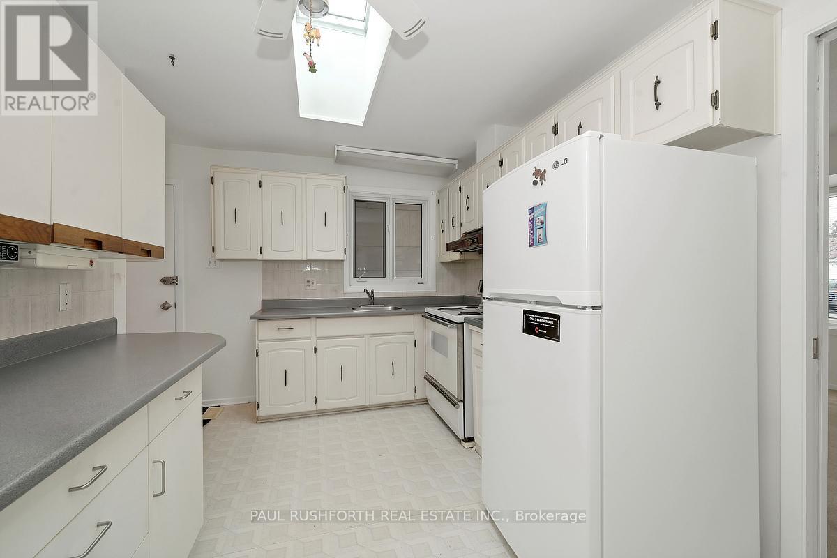 302 ROXDALE AVENUE, Ottawa, Ontario, K1E1T8 — Photo 12