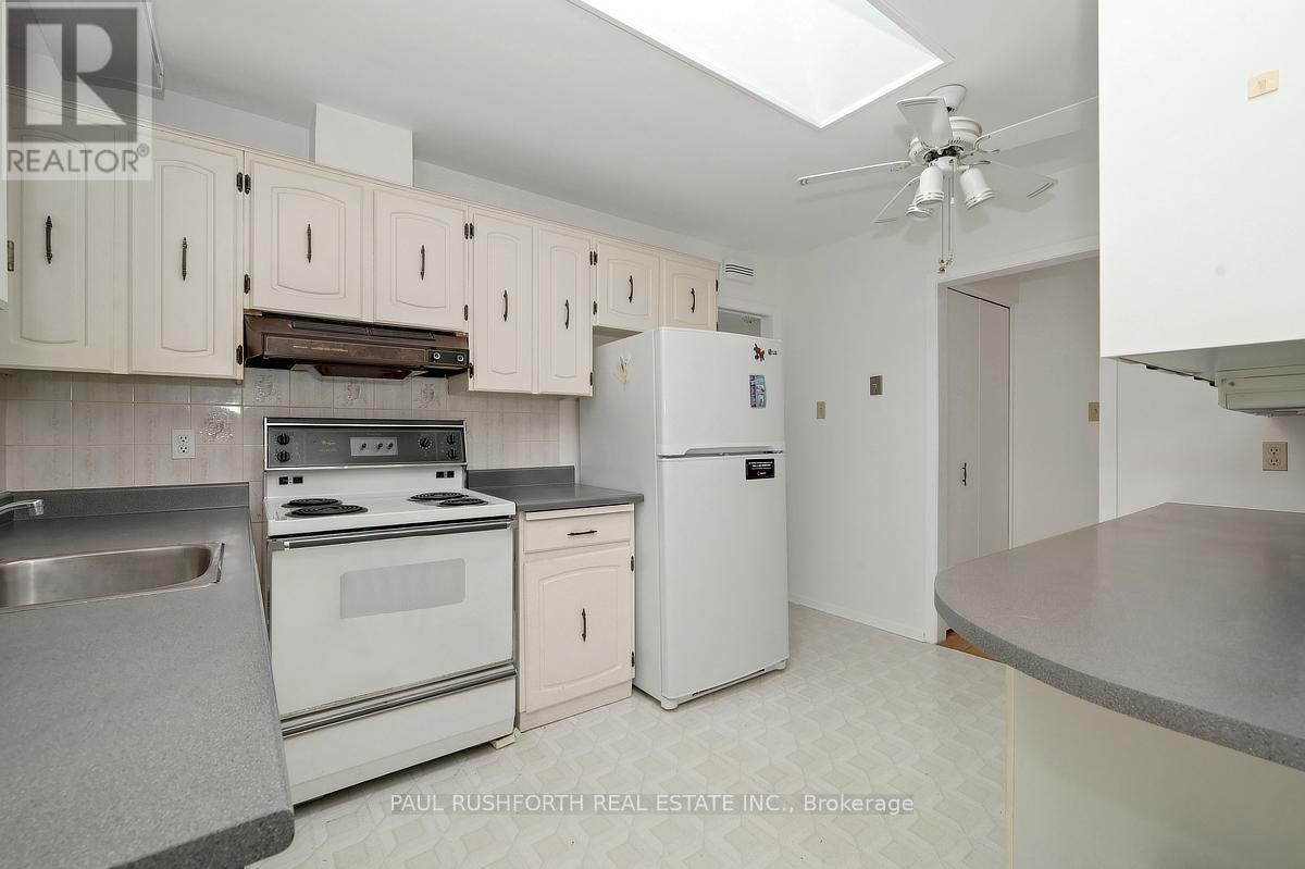 302 ROXDALE AVENUE, Ottawa, Ontario, K1E1T8 — Photo 13