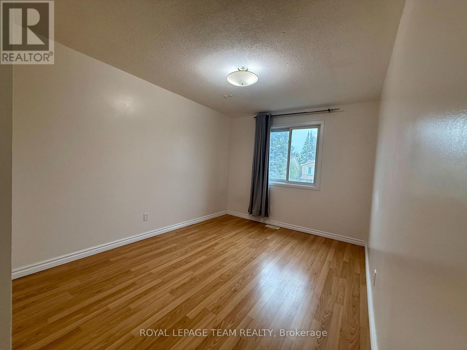 128 PINETRAIL CRESCENT, Ottawa, Ontario, K2G5A1 — Photo 6