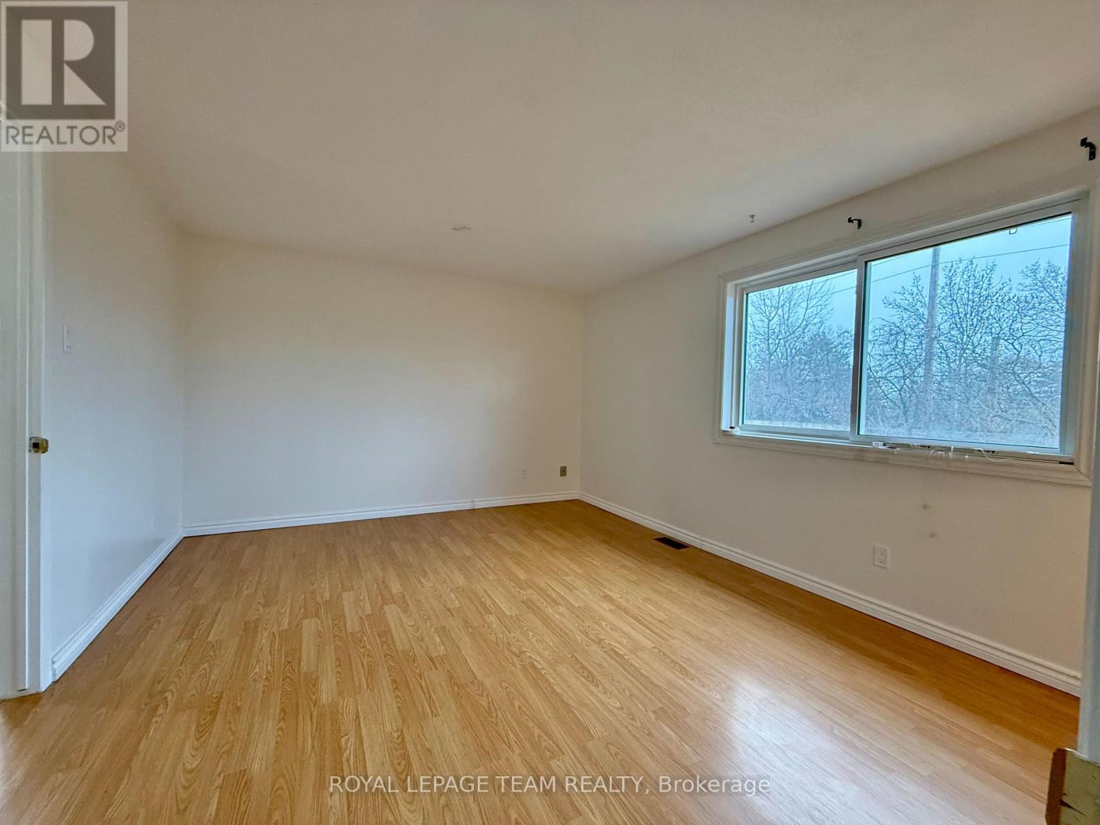 128 PINETRAIL CRESCENT, Ottawa, Ontario, K2G5A1 — Photo 7