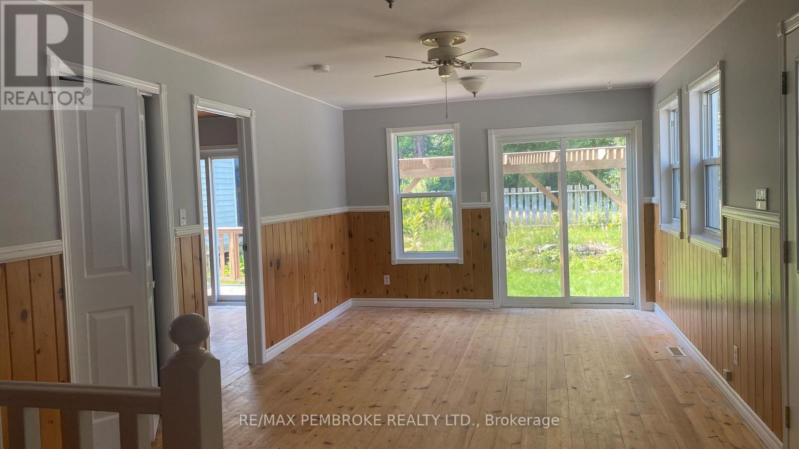 53 HURON STREET, Deep River, Ontario, K0J1P0 — Photo 10