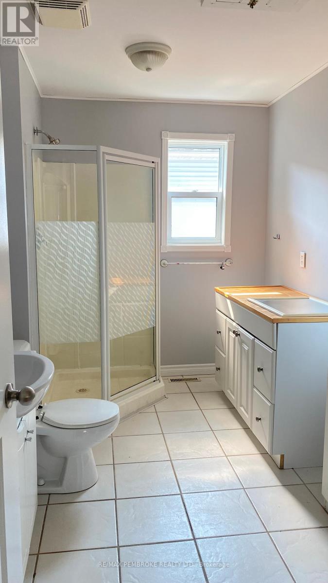 53 HURON STREET, Deep River, Ontario, K0J1P0 — Photo 11