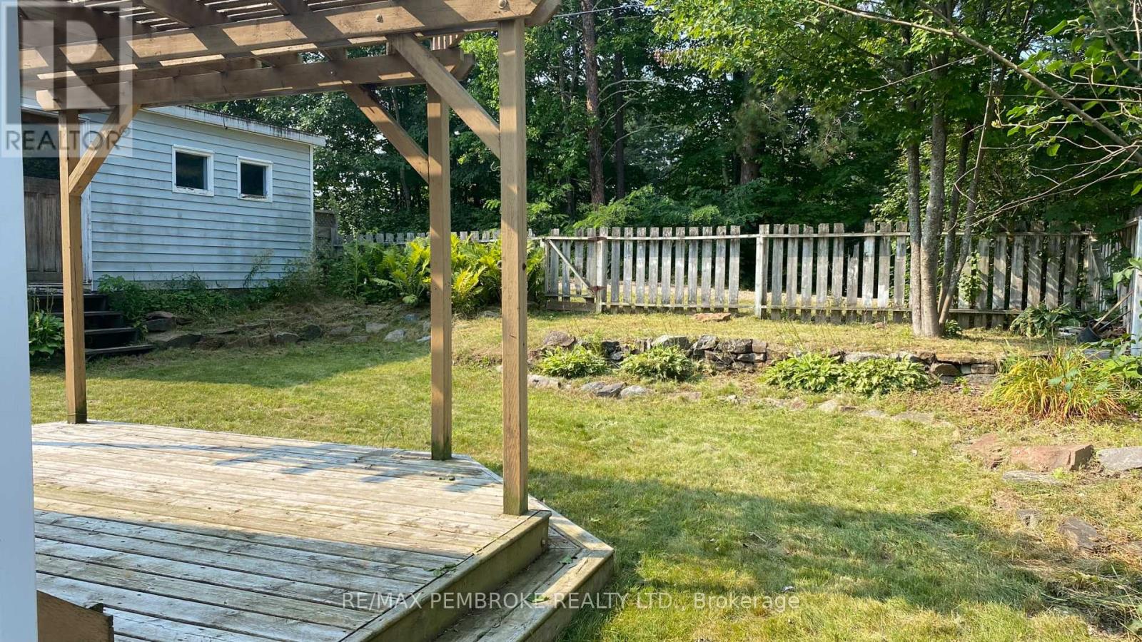 53 HURON STREET, Deep River, Ontario, K0J1P0 — Photo 14