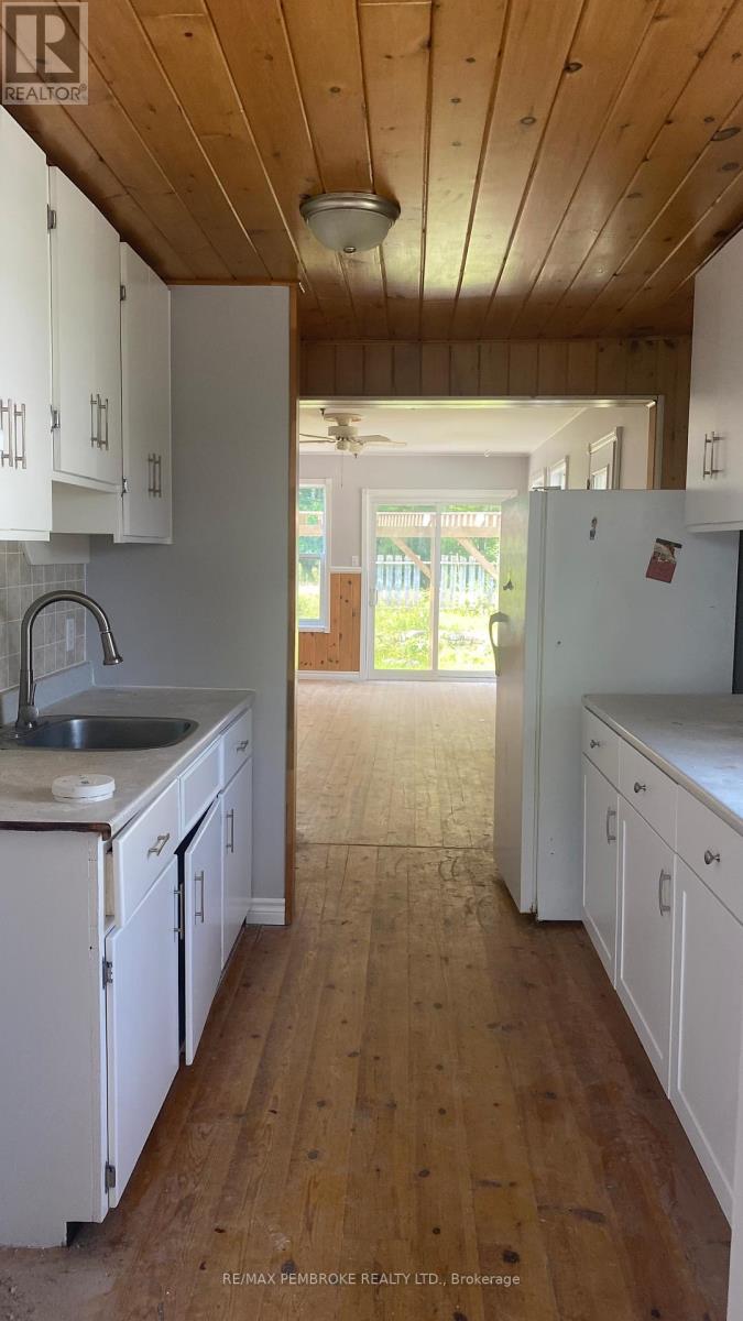 53 HURON STREET, Deep River, Ontario, K0J1P0 — Photo 6