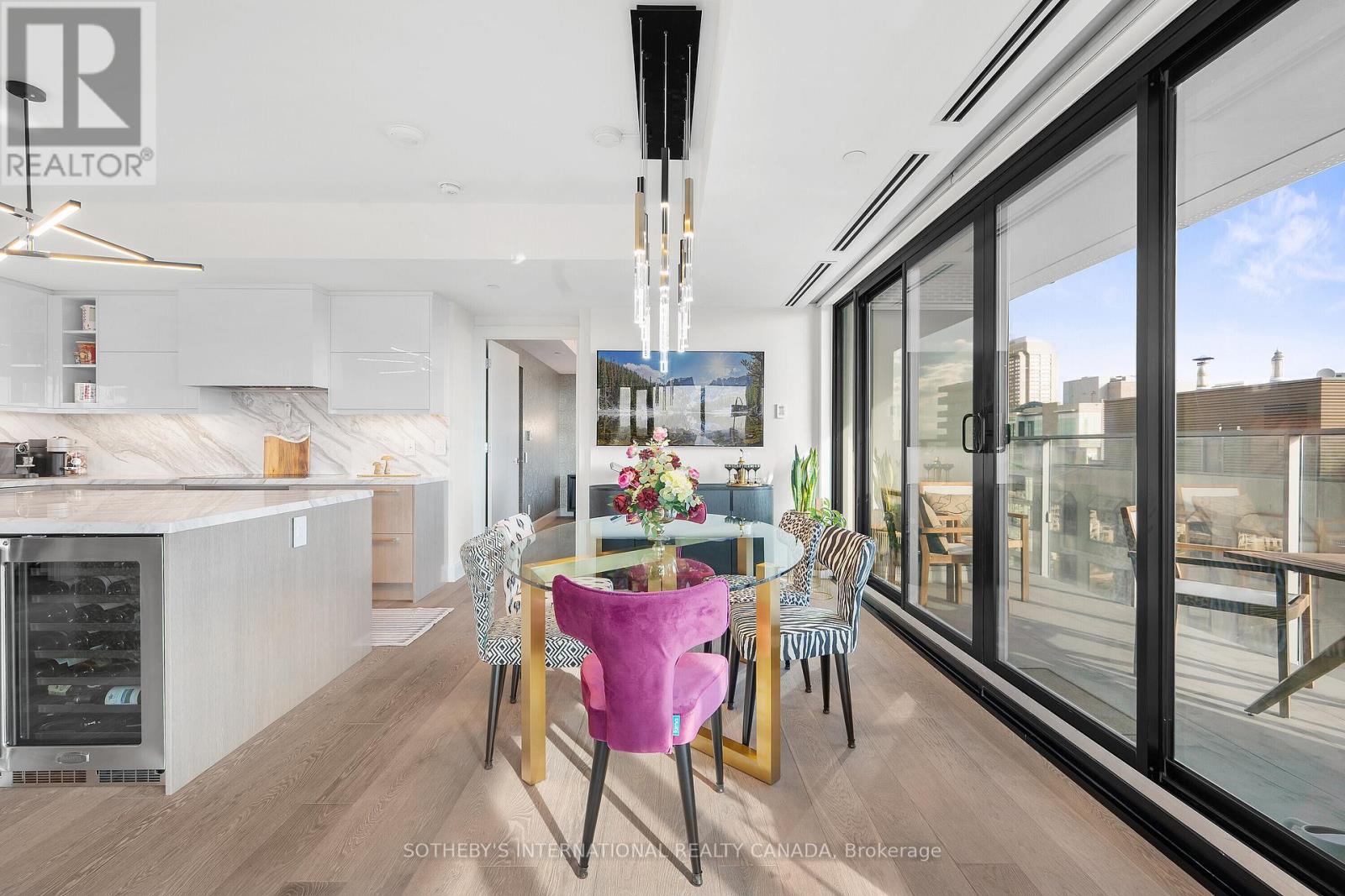 3005 - 200 CUMBERLAND STREET, Toronto (Annex), Ontario, M5R1A2 — Photo 9