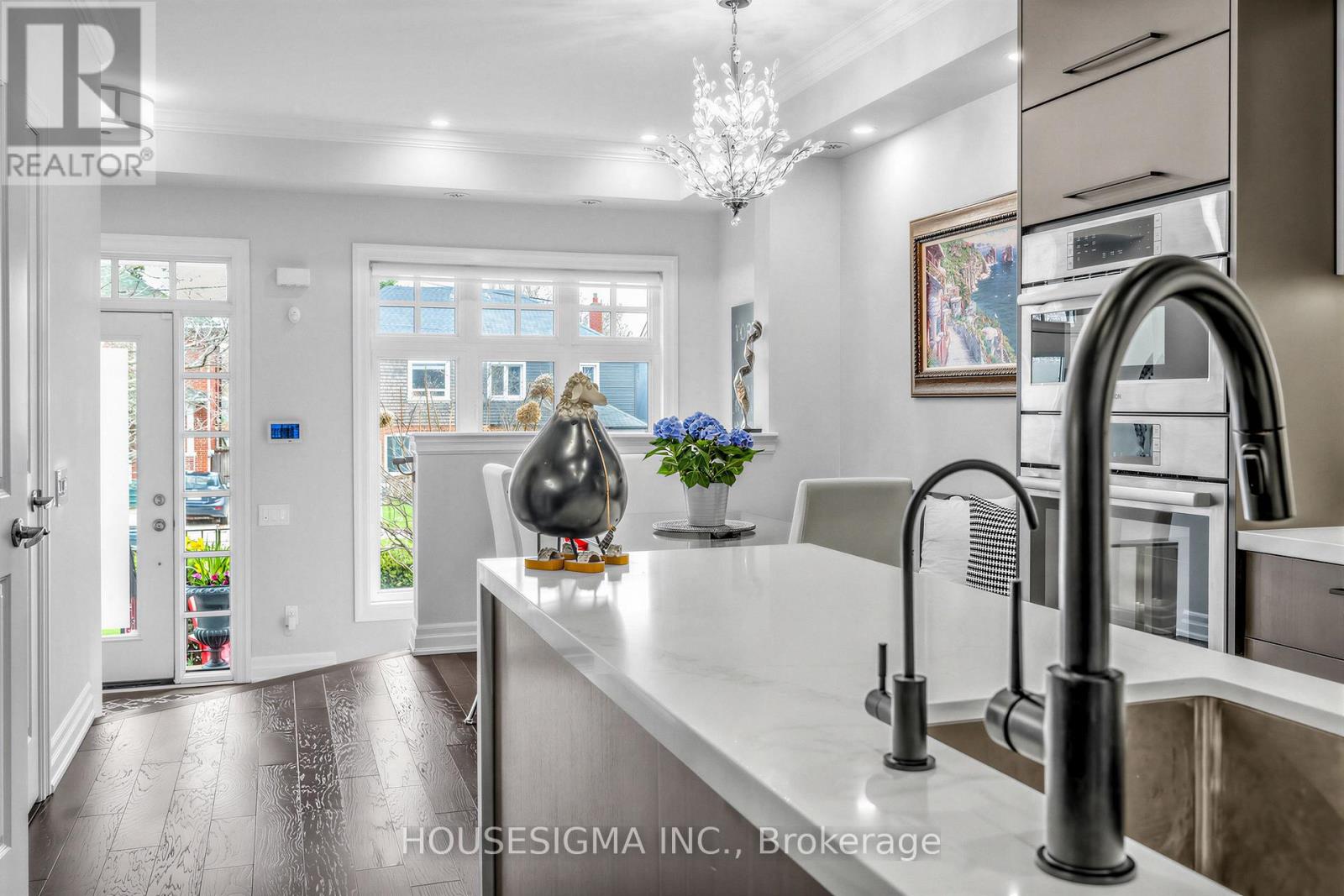 361 ROEHAMPTON AVENUE, Toronto (Mount Pleasant East), Ontario, M4P1S3 — Photo 13