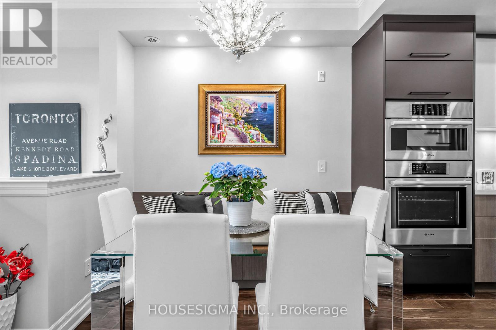 361 ROEHAMPTON AVENUE, Toronto (Mount Pleasant East), Ontario, M4P1S3 — Photo 5