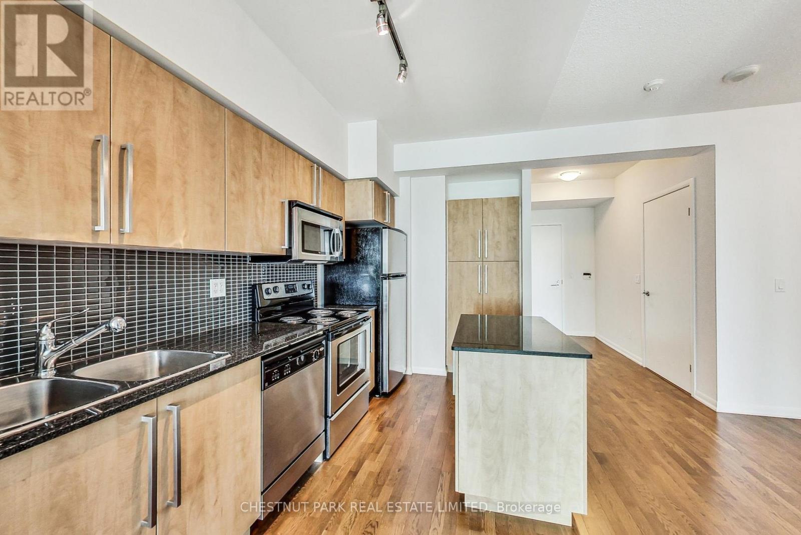 2108 - 215 FORT YORK BOULEVARD, Toronto (Niagara), Ontario, M5V4A2 — Photo 13