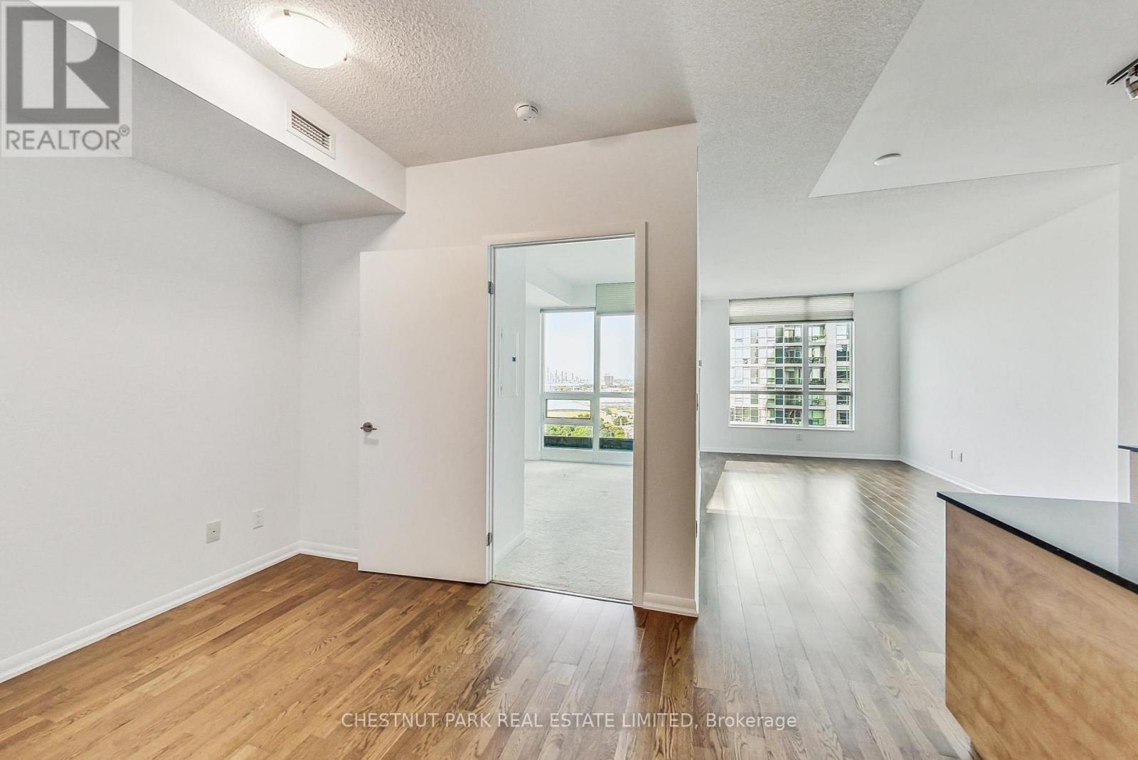 2108 - 215 FORT YORK BOULEVARD, Toronto (Niagara), Ontario, M5V4A2 — Photo 7