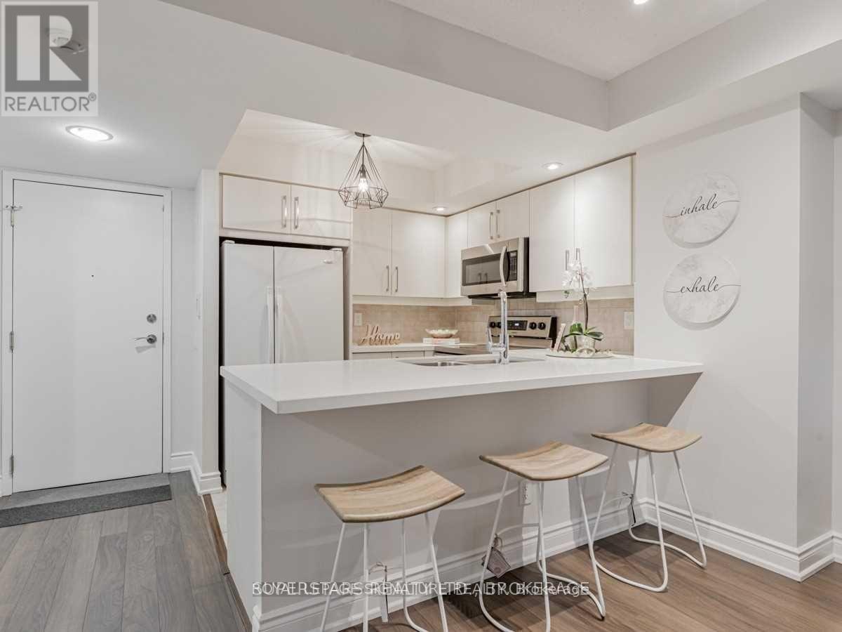 1517 - 15 NORTHTOWN WAY, Toronto (Willowdale East), Ontario, M2N7A2 — Photo 3