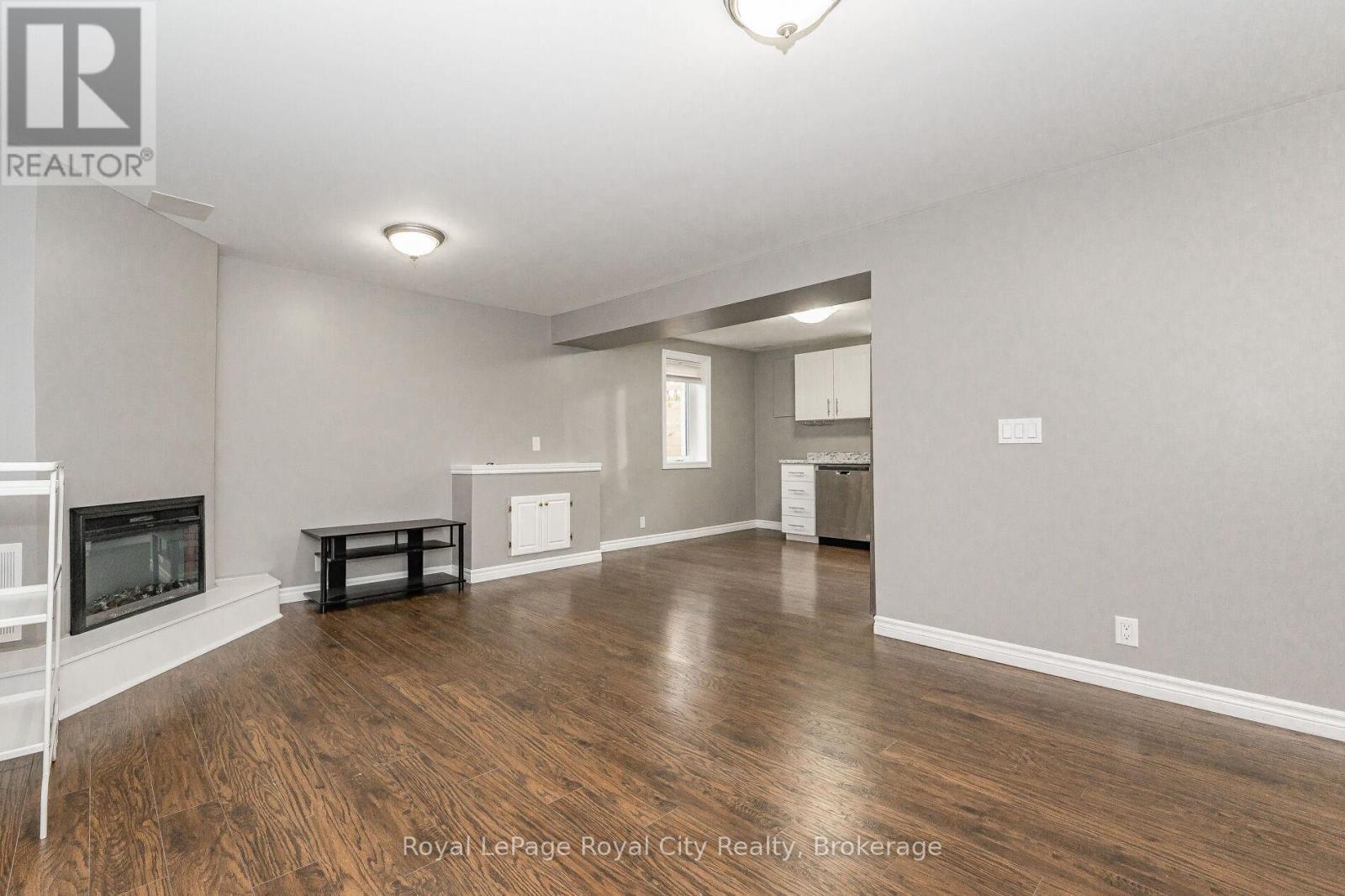 161 HADATI ROAD, Guelph (Grange Road), Ontario, N1E6N3 — Photo 5