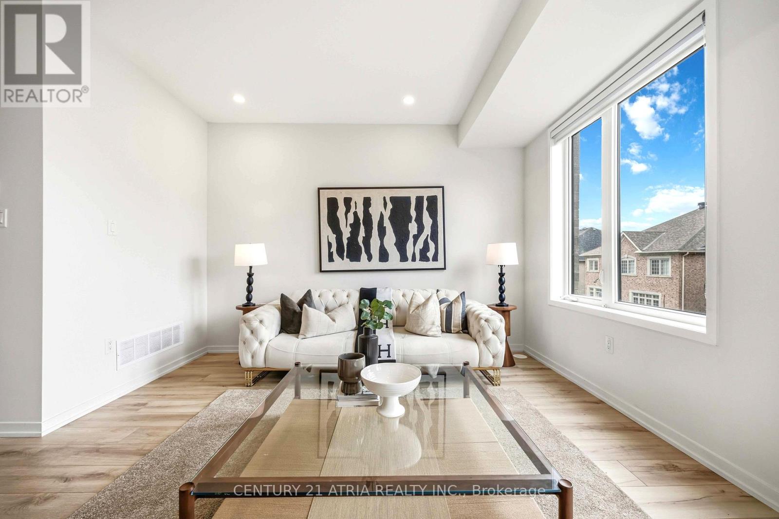 93 RATTENBURY ROAD, Vaughan (Patterson), Ontario, L6A5C6 — Photo 8