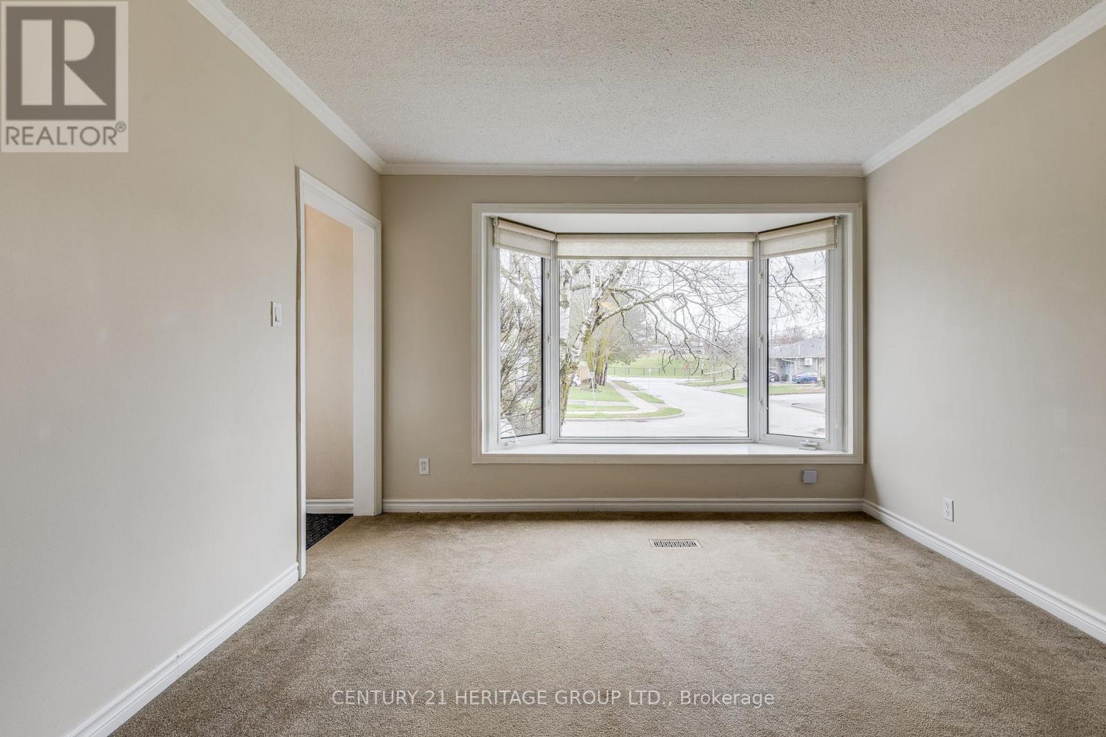 69 LINDSAY AVENUE, Newmarket (Bristol-London), Ontario, L3Y4N7 — Photo 11