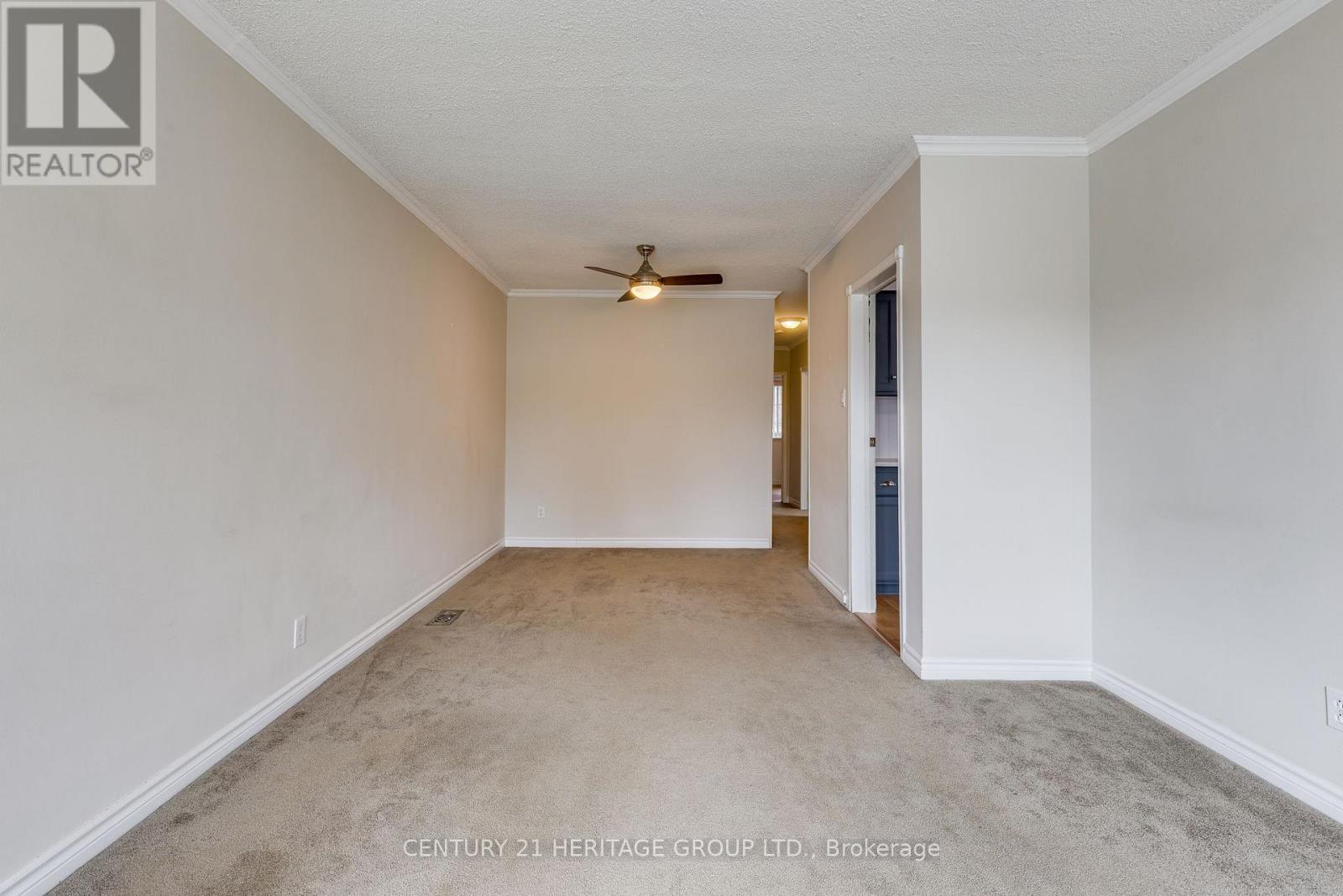 69 LINDSAY AVENUE, Newmarket (Bristol-London), Ontario, L3Y4N7 — Photo 6