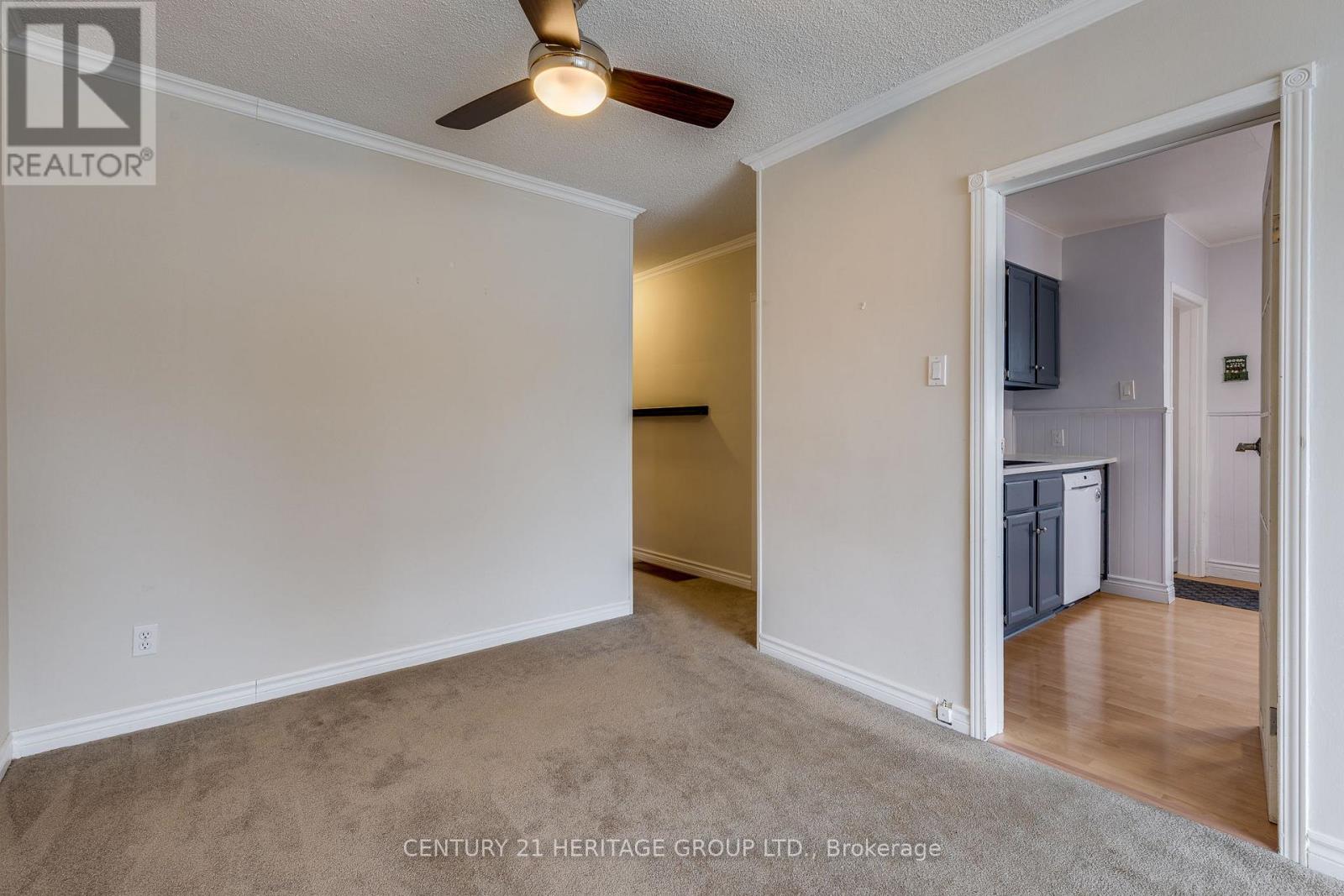 69 LINDSAY AVENUE, Newmarket (Bristol-London), Ontario, L3Y4N7 — Photo 9