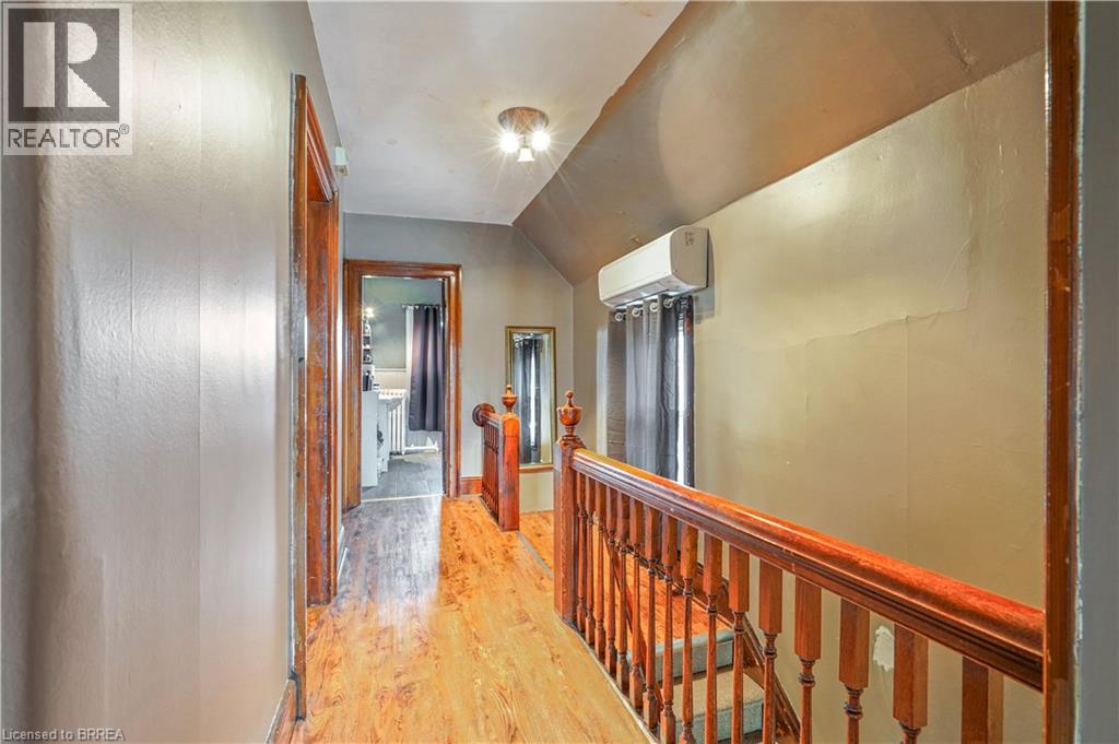 10 HENRIETTA Street, Brantford, Ontario, N3T3Y9 — Photo 18