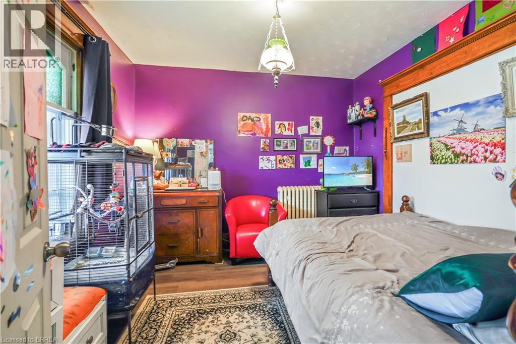 10 HENRIETTA Street, Brantford, Ontario, N3T3Y9 — Photo 19
