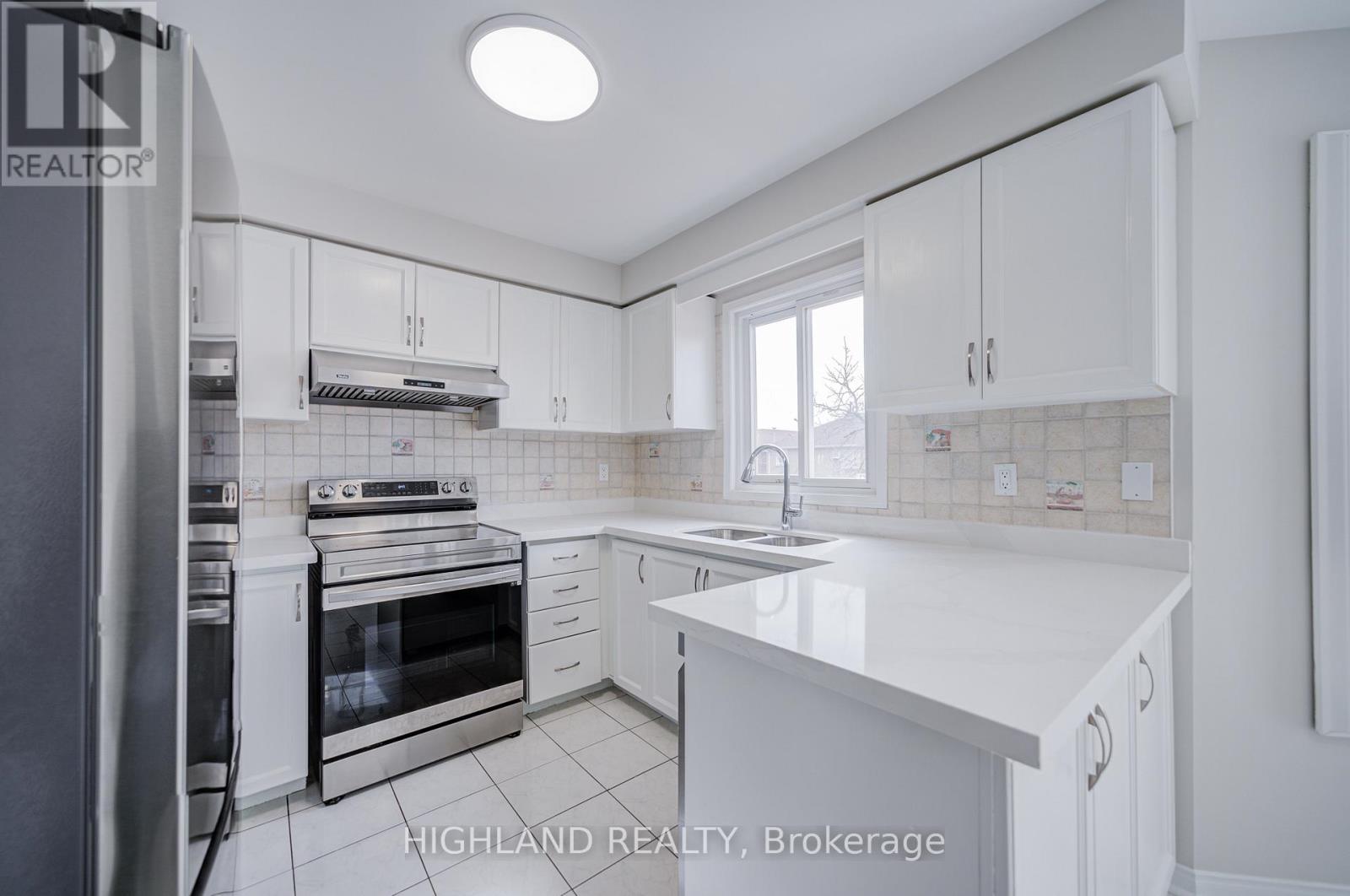 4802 WILD ROSE STREET, Mississauga (East Credit), Ontario, L5M5M7 — Photo 12