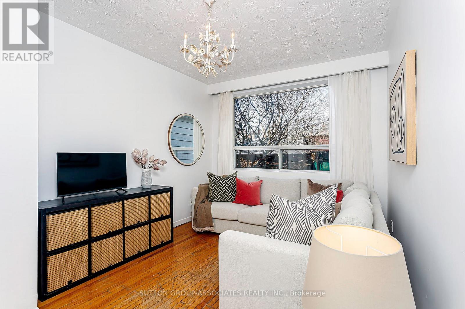 62 MARION STREET, Toronto (Roncesvalles), Ontario, M6R1E7 — Photo 7