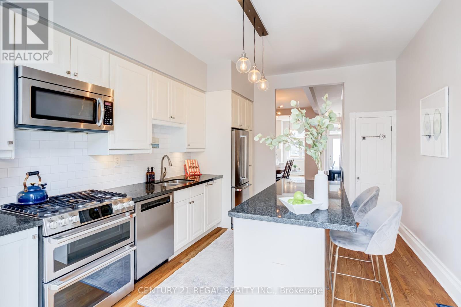36 GOLDEN AVENUE, Toronto (Roncesvalles), Ontario, M6R2J4 — Photo 16