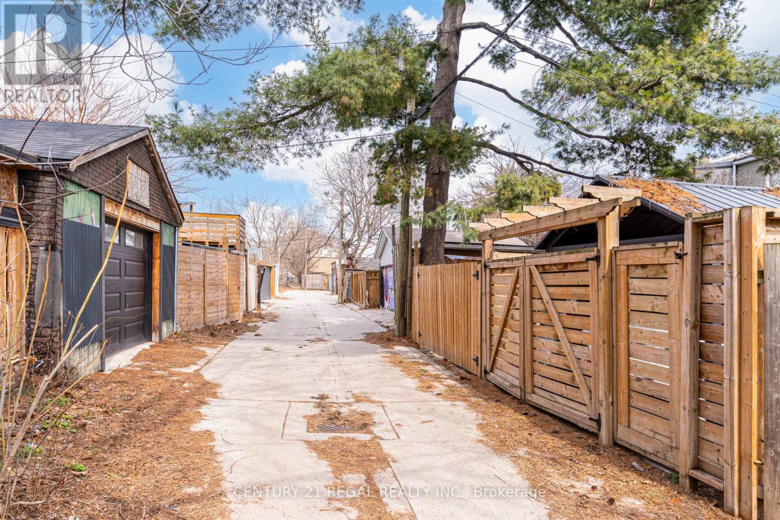 36 GOLDEN AVENUE, Toronto (Roncesvalles), Ontario, M6R2J4 — Photo 44