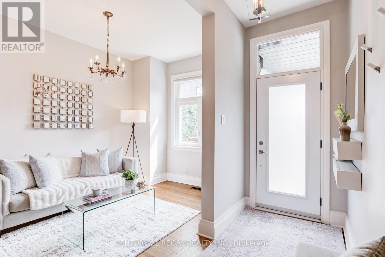 36 GOLDEN AVENUE, Toronto (Roncesvalles), Ontario, M6R2J4 — Photo 6