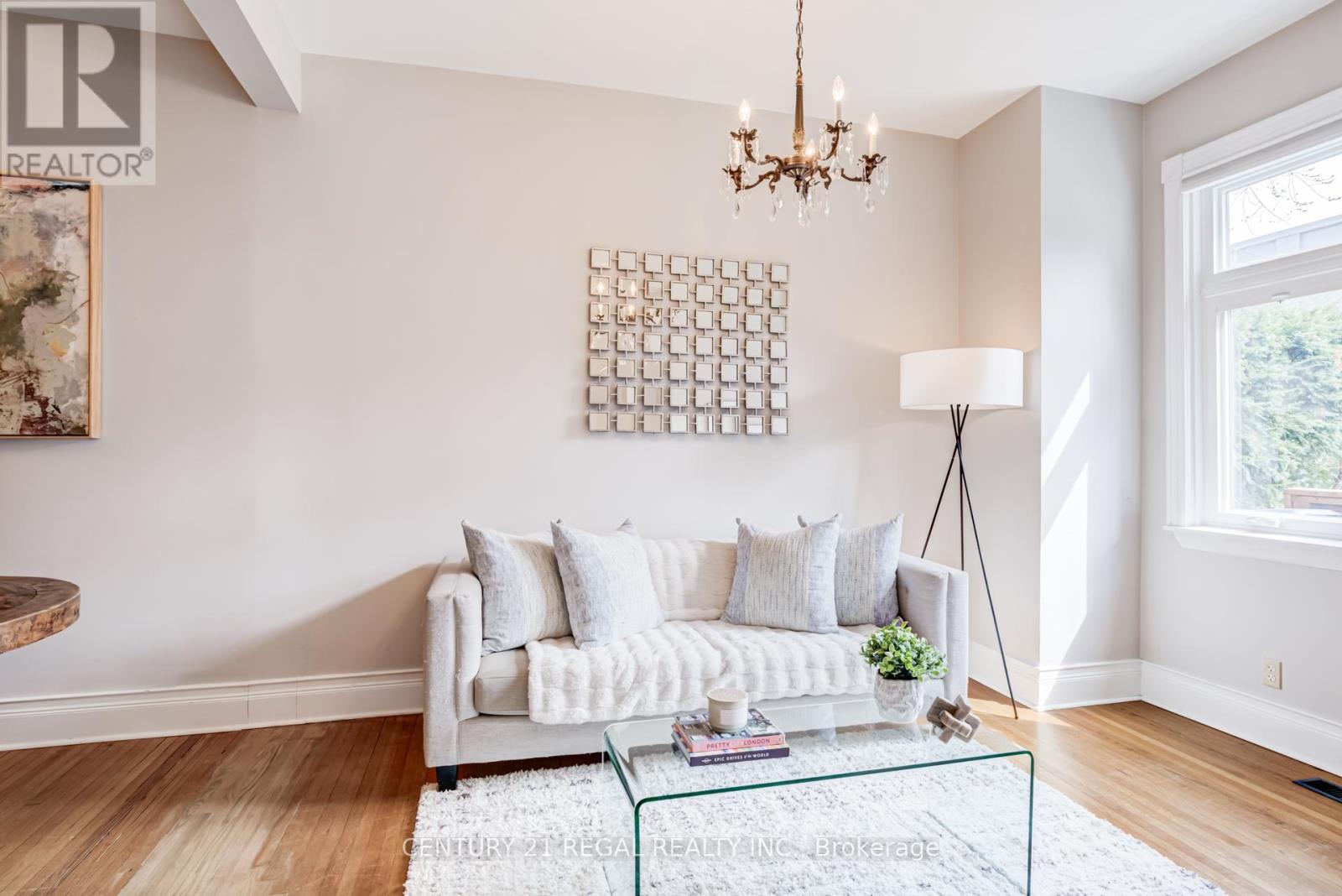 36 GOLDEN AVENUE, Toronto (Roncesvalles), Ontario, M6R2J4 — Photo 8