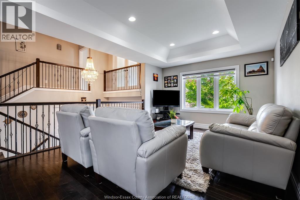 1399 Cancun STREET, Windsor, Ontario, N9G0A2 — Photo 3