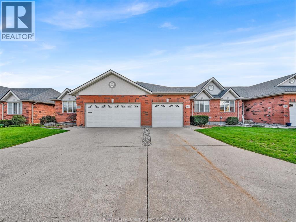 3747 PRAIRIE COURT, Windsor, Ontario, N9G2X4 — Photo 4