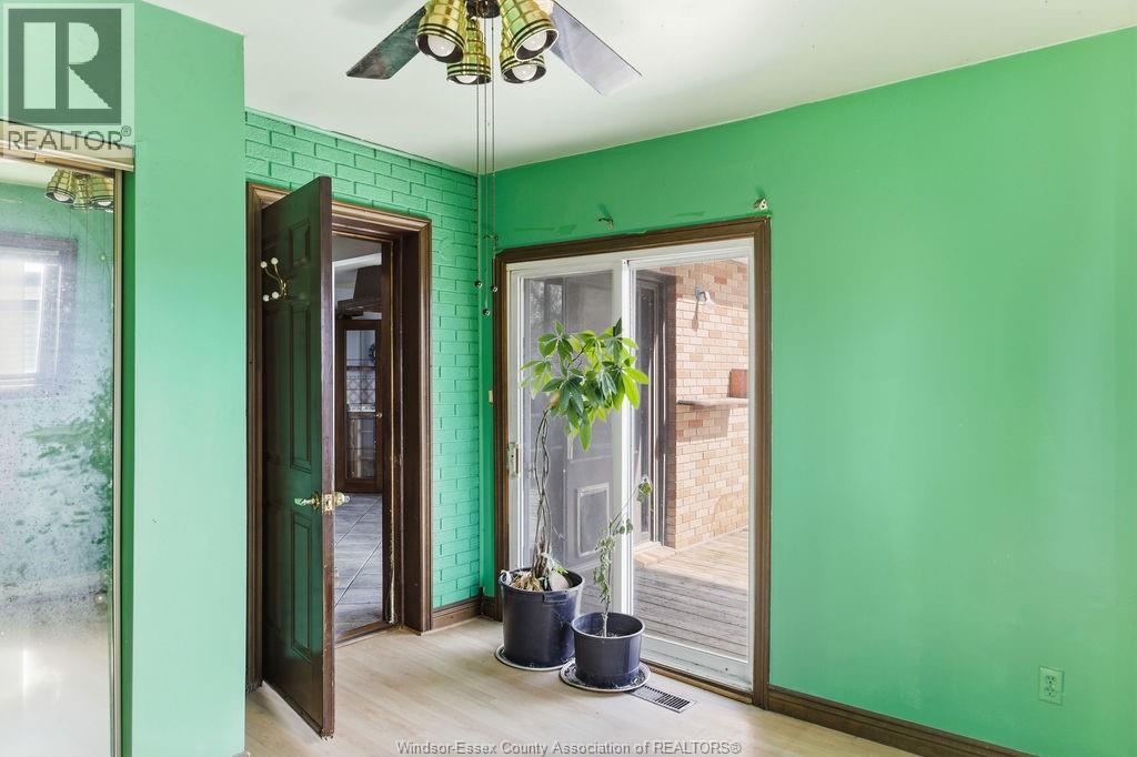 2417 PILLETTE ROAD, Windsor, Ontario, N8T1P7 — Photo 19